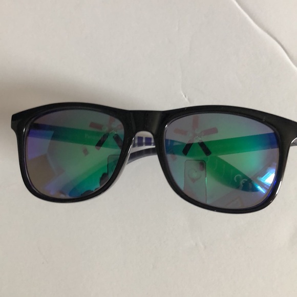 Panama Jack Fashion Sunglasses - Picture 6 of 13